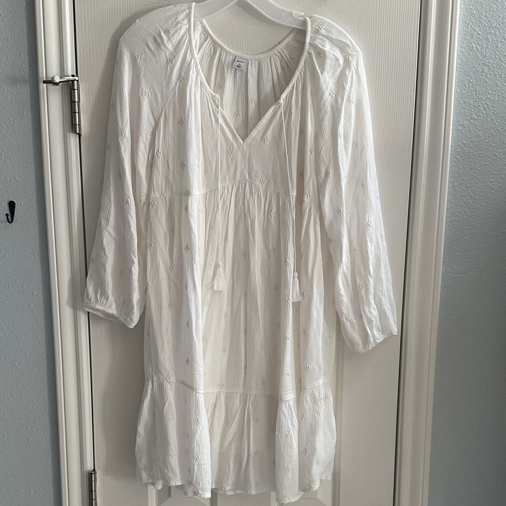 Old Navy White Embroidered Boho Mini Tiered Dress XS Boho Fairycore Coastal Airy